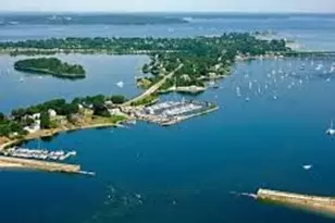 385 Park Ave, Portsmouth, RI 02871 - Photo 41