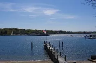 385 Park Ave, Portsmouth, RI 02871 - Photo 47