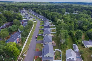 7 Theresa Marie Ave, Woonsocket, RI 02895 - Photo 39