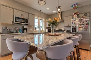 7 Theresa Marie Ave, Woonsocket, RI 02895 - Photo 5