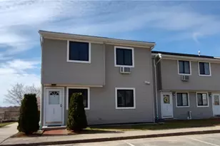 66 Girard Ave, Newport, RI 02840 - Photo 3