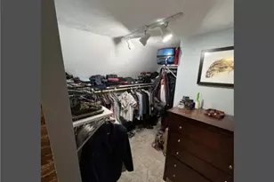 118 Wentworth Ave, Cranston, RI 02905 - Photo 7