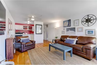 401 Bellevue Avenue #303, Newport, RI 02840 - Photo 3