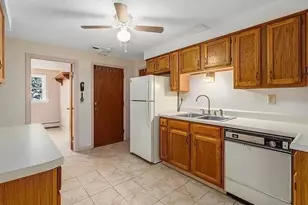 510 Child St, Warren, RI 02885 - Photo 9