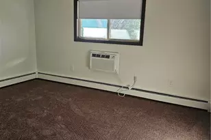 20 W Warwick Ave, West Warwick, RI 02893 - Photo 9