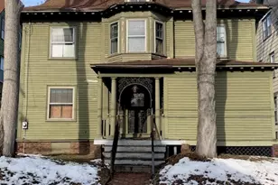 236 Pleasant St, Providence, RI 02906 - Photo 1