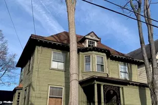 236 Pleasant St, Providence, RI 02906 - Photo 3