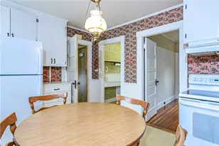 546 Jepson Ln, Middletown, RI 02842 - Photo 17