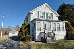 546 Jepson Ln, Middletown, RI 02842 - Photo 1