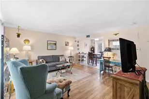 47 Howard Ave, Coventry, RI 02816 - Photo 3