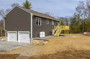 197 Carpenter Rd, Scituate, RI 02825 - Photo 5