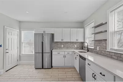 123 Radcliffe Avenue #2nd Floor, Providence, RI 02908 - Photo 9