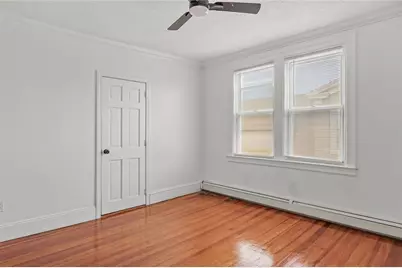 123 Radcliffe Avenue #3rd floor, Providence, RI 02908 - Photo 9