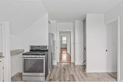 123 Radcliffe Avenue #3rd floor, Providence, RI 02908 - Photo 7