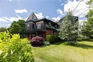 43 Avondale Rd, Westerly, RI 02891 - Photo 3