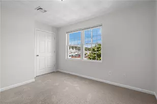 148 Samuel Ave, Pawtucket, RI 02860 - Photo 21