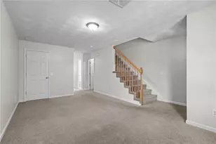 148 Samuel Ave, Pawtucket, RI 02860 - Photo 5