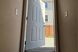 95 Dixon St, Providence, RI 02907 - Photo 21