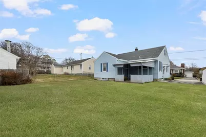 5 Holten Avenue, Newport, RI 02840 - Photo 31