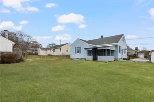 5 Holten Ave, Newport, RI 02840 - Photo 31