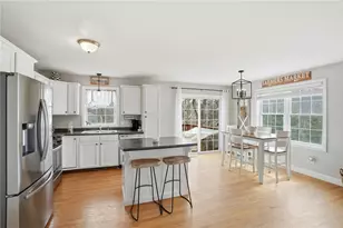 19 Fieldstone Way, Westerly, RI 02891 - Photo 9