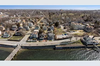 115 Washington Street, Newport, RI 02840 - Photo 39