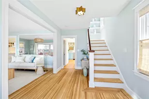 115 Washington St, Newport, RI 02840 - Photo 21