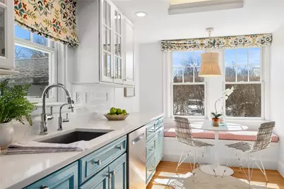 115 Washington Street, Newport, RI 02840 - Photo 13