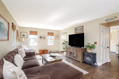 57 Warren Avenue, Middletown, RI 02842 - Photo 11