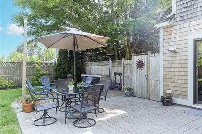 57 Warren Avenue, Middletown, RI 02842 - Photo 23