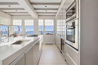 221 Hope Street #2, Bristol, RI 02809 - Photo 25