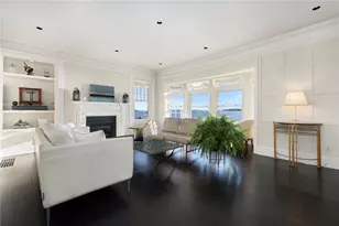 221 Hope St, Bristol, RI 02809 - Photo 11