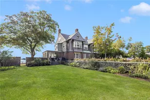 221 Hope St, Bristol, RI 02809 - Photo 7