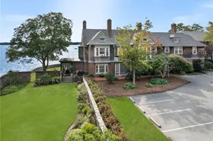 221 Hope St, Bristol, RI 02809 - Photo 43