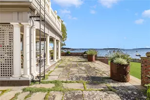 221 Hope St, Bristol, RI 02809 - Photo 35