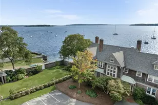 221 Hope St, Bristol, RI 02809 - Photo 5