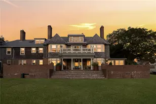 221 Hope St, Bristol, RI 02809 - Photo 47