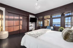 221 Hope St, Bristol, RI 02809 - Photo 27