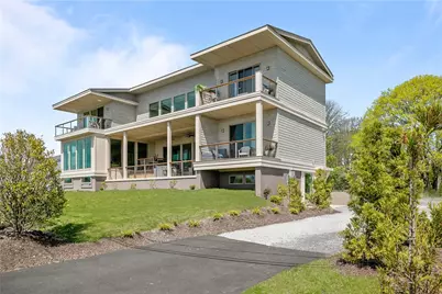 82 Ellery Road, Newport, RI 02840 - Photo 1