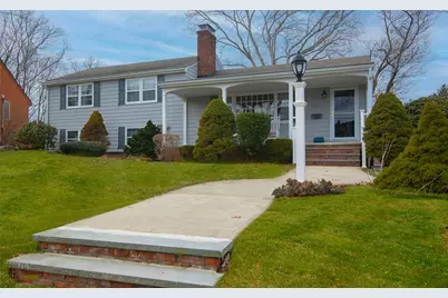 52 Bellevue Avenue, Westerly, RI 02891 - Photo 17