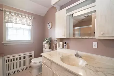 52 Bellevue Avenue, Westerly, RI 02891 - Photo 9