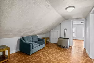 15 Judith St, Providence, RI 02909 - Photo 17