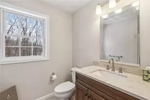 27 Rockcrest Ln, Johnston, RI 02919 - Photo 15
