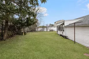 16 Vista Dr, Lincoln, RI 02865 - Photo 29