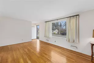 16 Vista Dr, Lincoln, RI 02865 - Photo 9