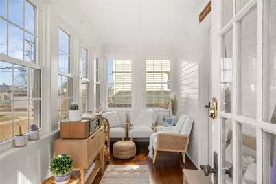 35 Hall Avenue, Newport, RI 02840 - Photo 7