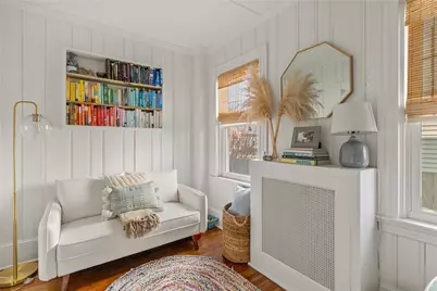 35 Hall Avenue, Newport, RI 02840 - Photo 11