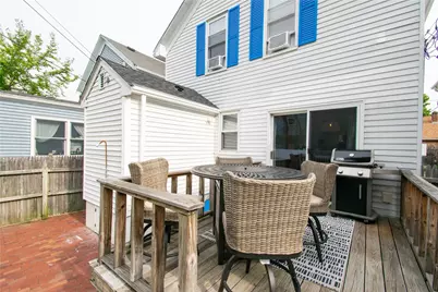 33 Slocum Street, Newport, RI 02840 - Photo 17