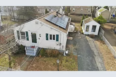 62 Hillcrest Avenue, Pawtucket, RI 02860 - Photo 3