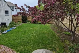 62 Hillcrest Ave, Pawtucket, RI 02860 - Photo 7